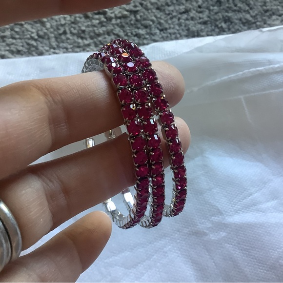 SWAROVSKI Vintage Crystal Lightning Stretch Bracelet Set of 3.  Fuchsia/Hot Pink - Picture 1 of 4